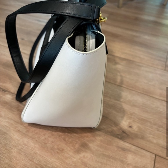 Belt leather bag - Picture 5 of 7